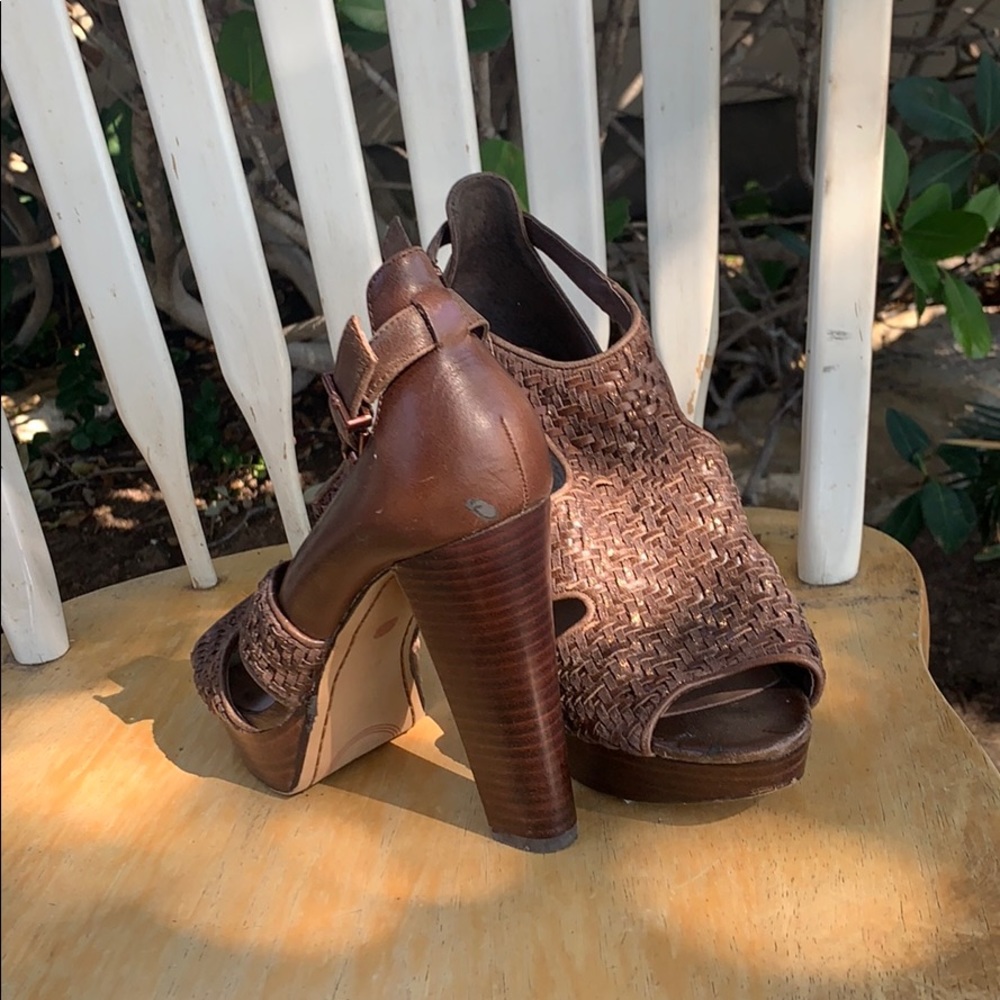Heels in Brown Golden color size 8.5
